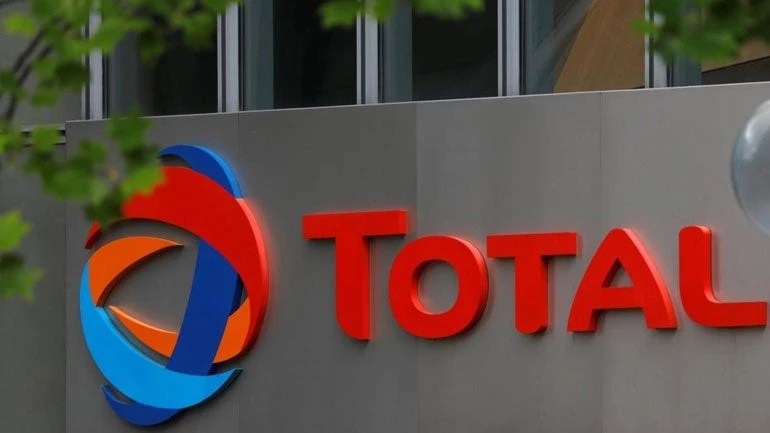Total: Η γαλλική εταιρεία-κολοσσός προειδοποιεί ότι θα αποχωρήσει από το Ιράν